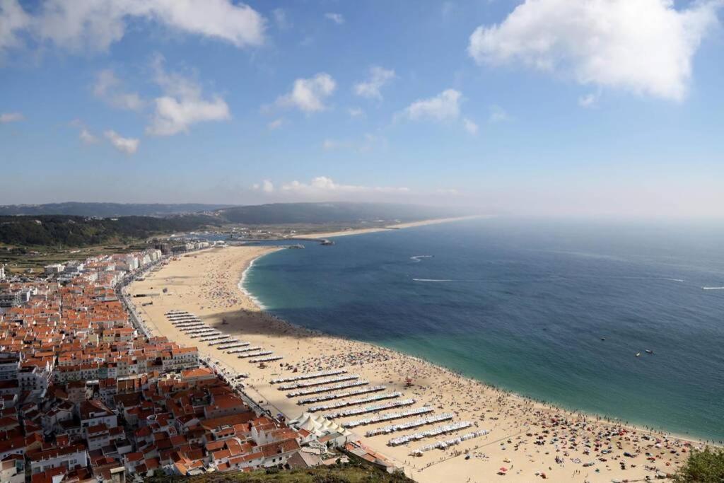 Canelle Apartamento Com Terraco Nazaré Kültér fotó